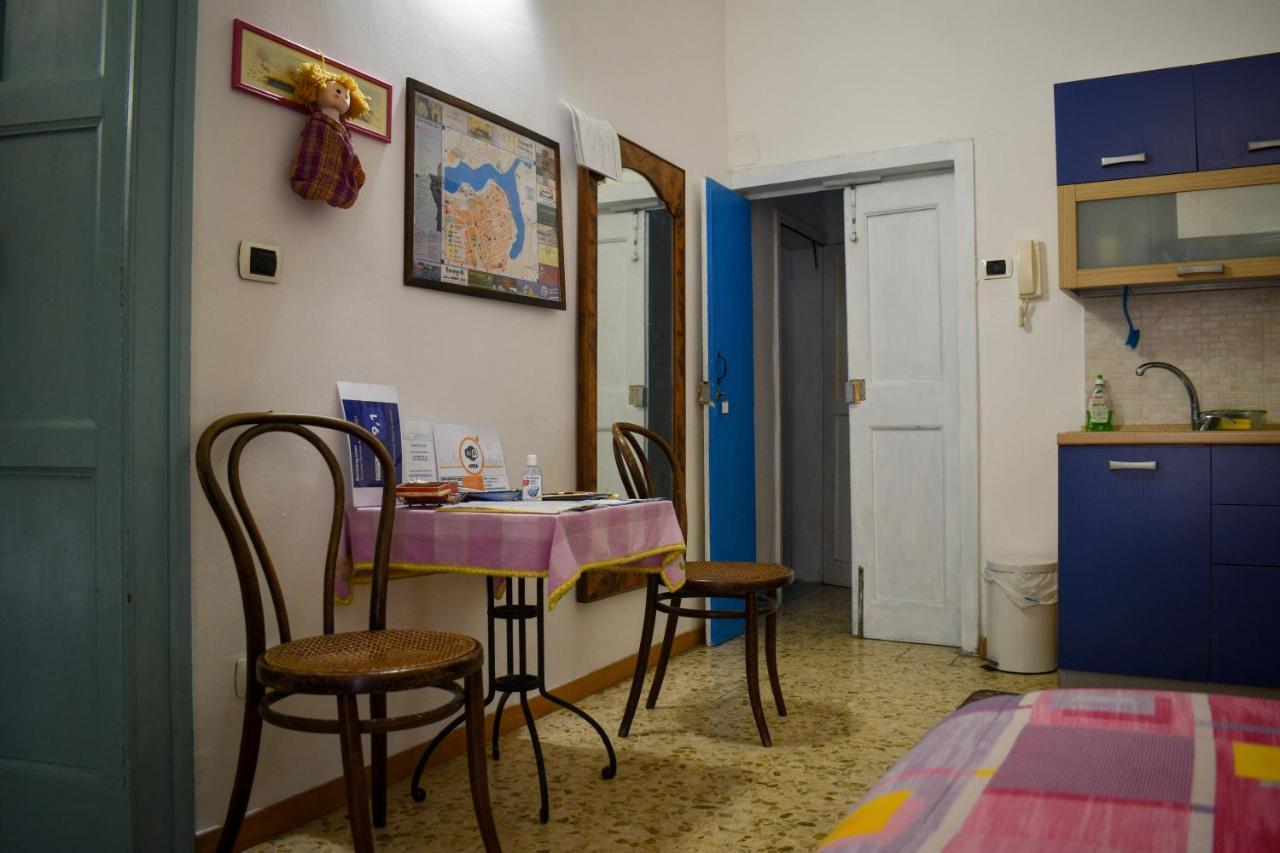 Bed & Breakfast Mare Nostrum Brindisi Eksteriør billede
