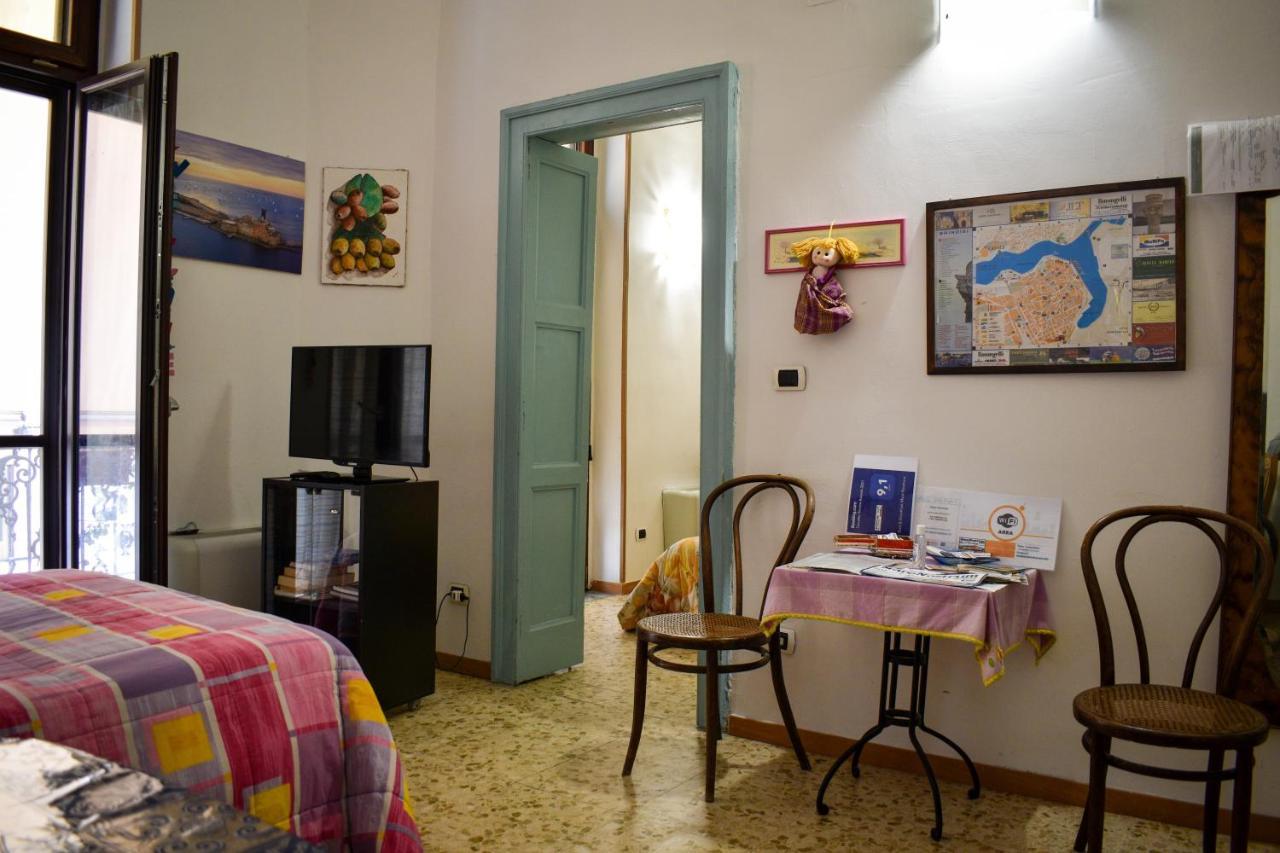 Bed & Breakfast Mare Nostrum Brindisi Eksteriør billede
