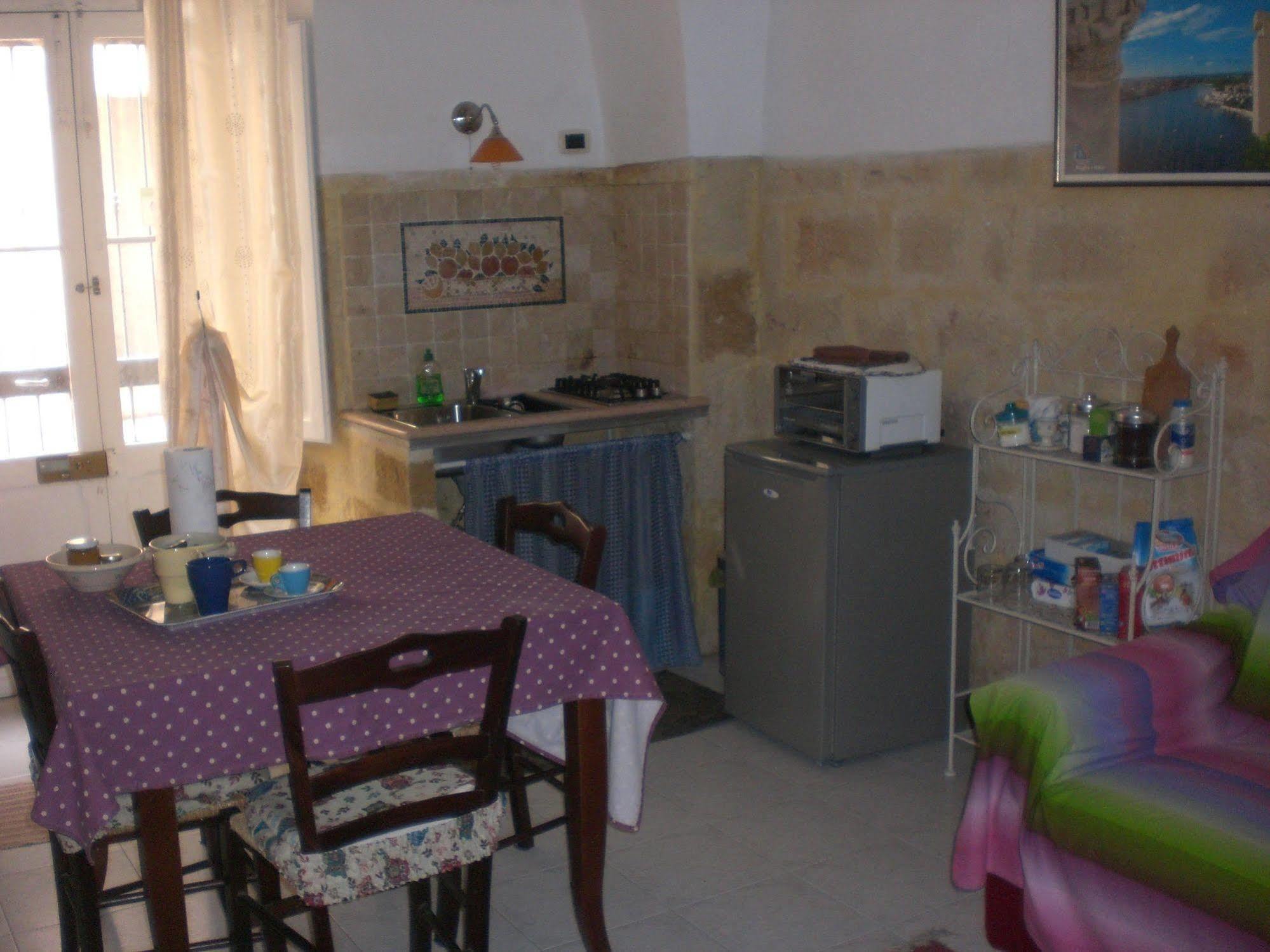 Bed & Breakfast Mare Nostrum Brindisi Eksteriør billede